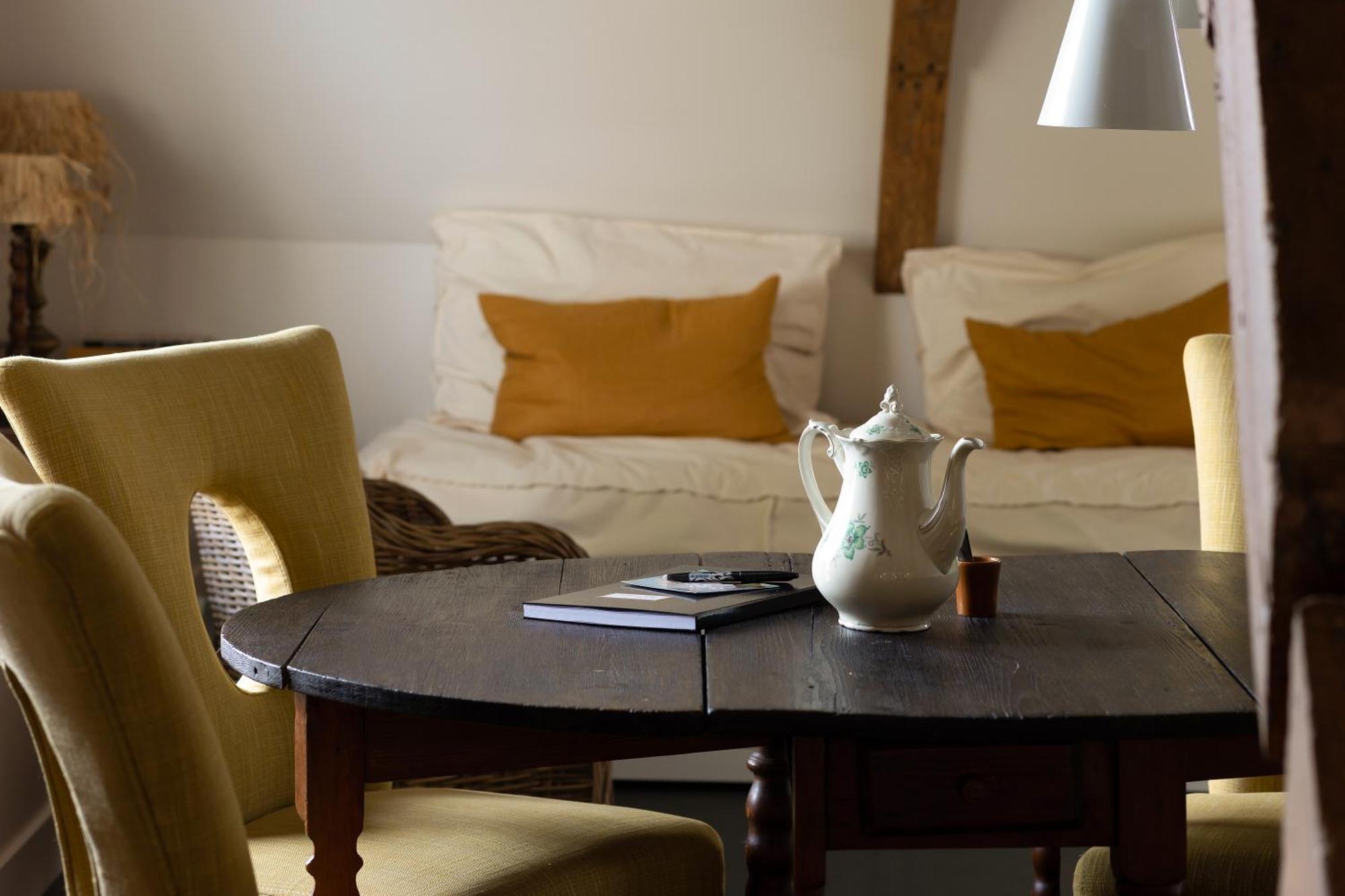 Boutique Hotel Jongwijs Westzaan Ngoại thất bức ảnh