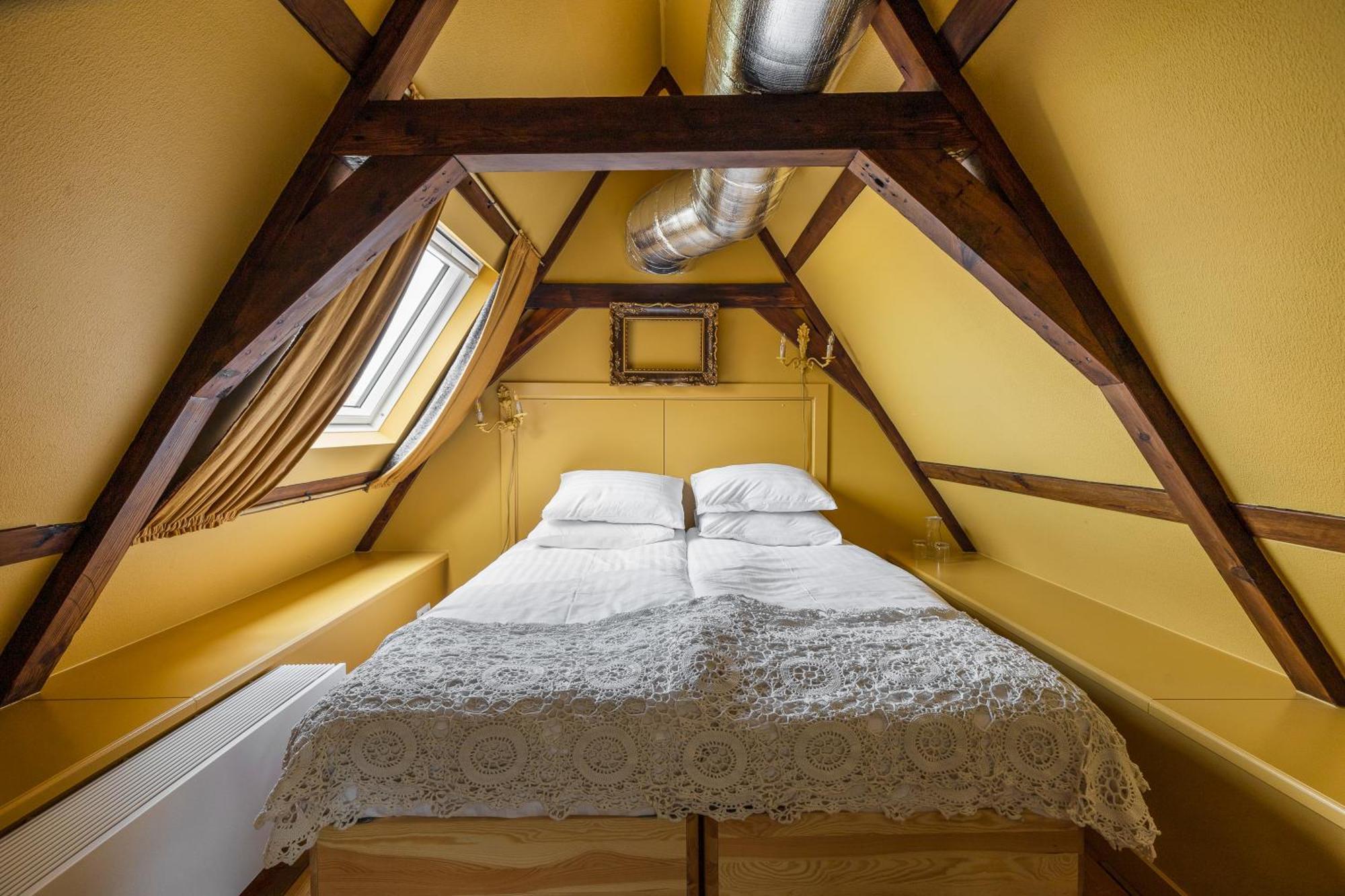 Boutique Hotel Jongwijs Westzaan Ngoại thất bức ảnh